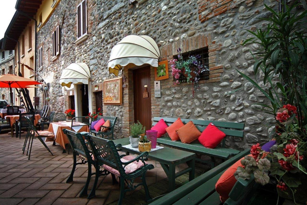 Al Borgo Antico Affittacamere Bedizzole Exterior photo